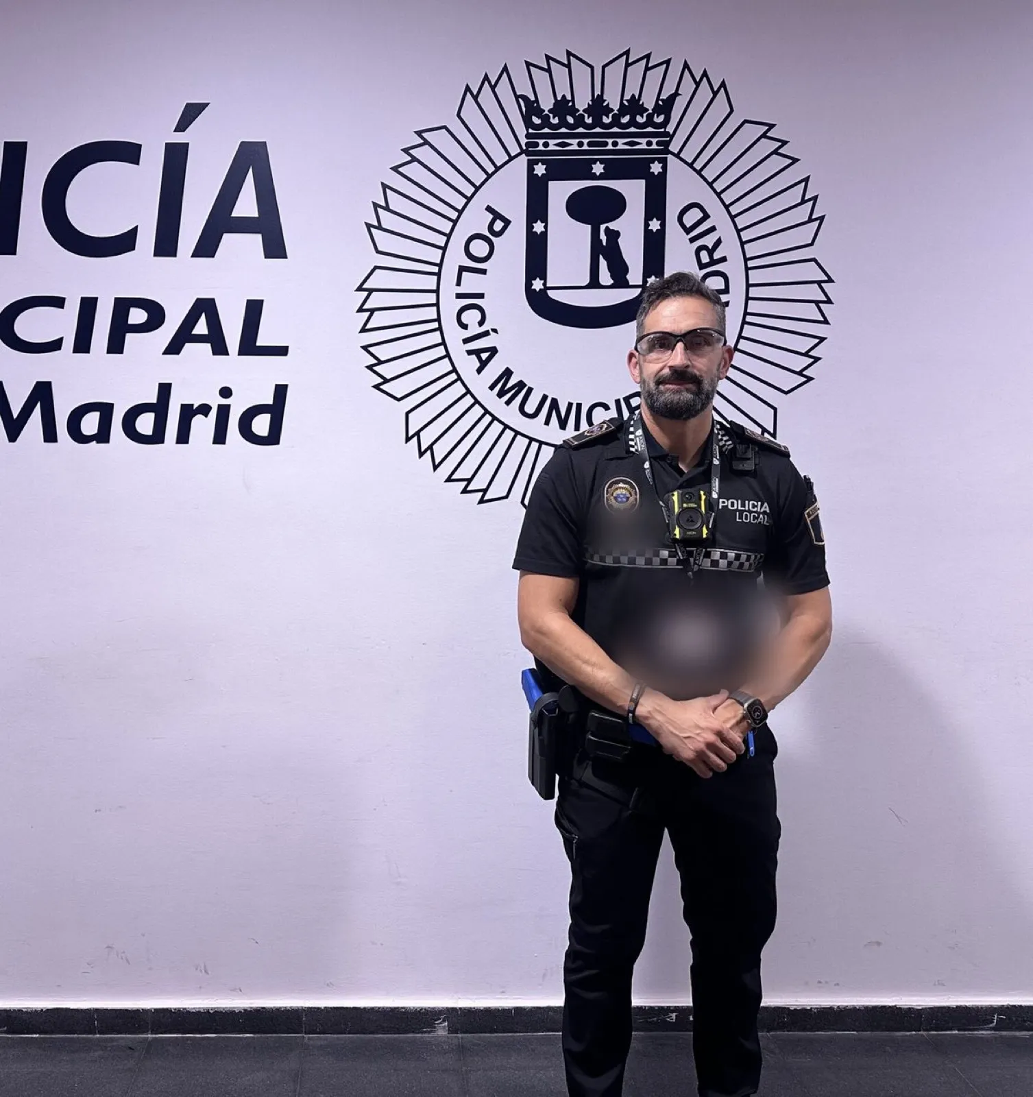 Iván Felipe Peris de uniforme durante la certificación como Master Instructor de Taser (Axon) en la Policía Municipal de Madrid