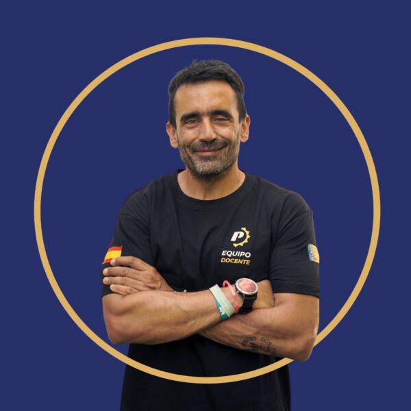 José Joan Lara «Jota», profesor de ascenso a Oficial de Preopol